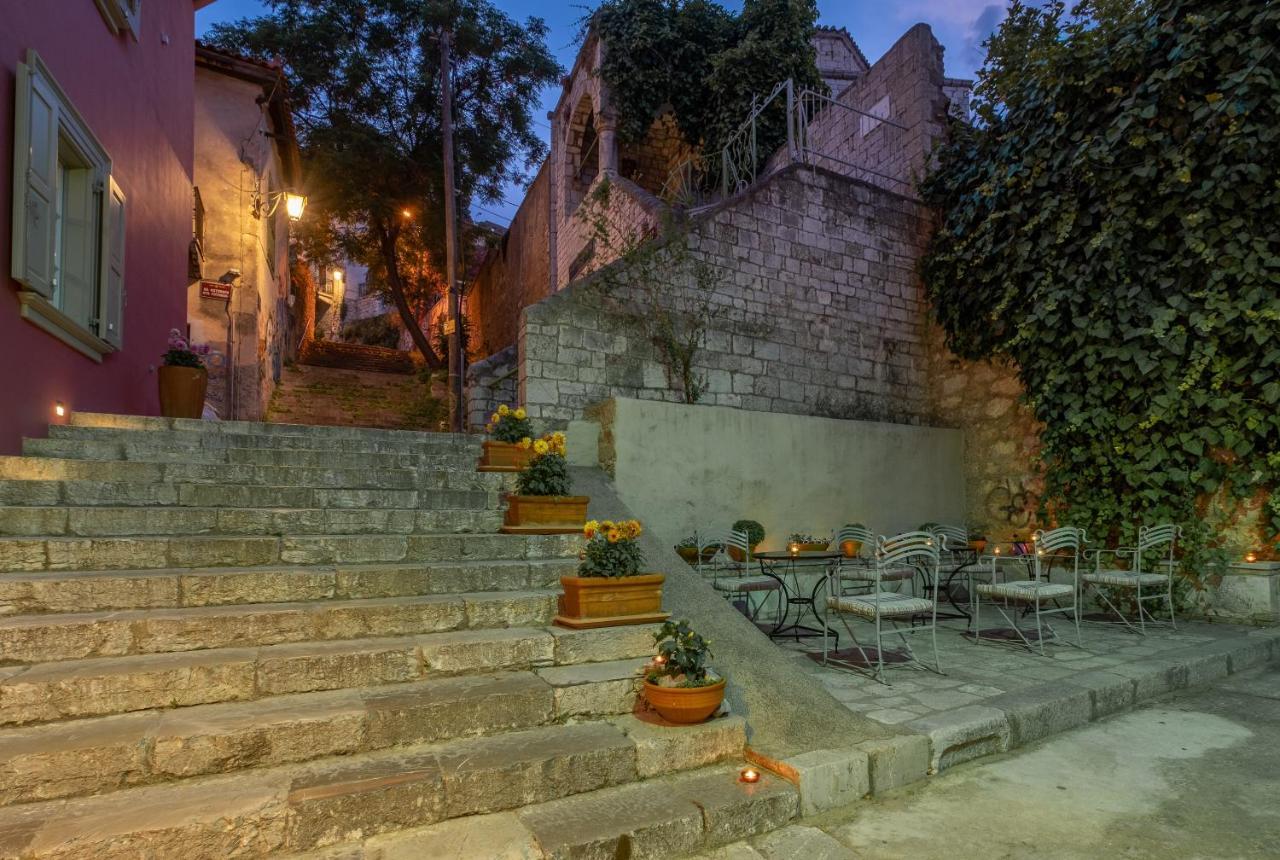فندق Grand Sarai نافبليو المظهر الخارجي الصورة